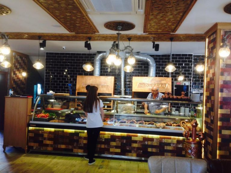 17 YILLIK TECRÜBE NEZİH BİR MEKANDA BULUŞTU Arifiye Haber