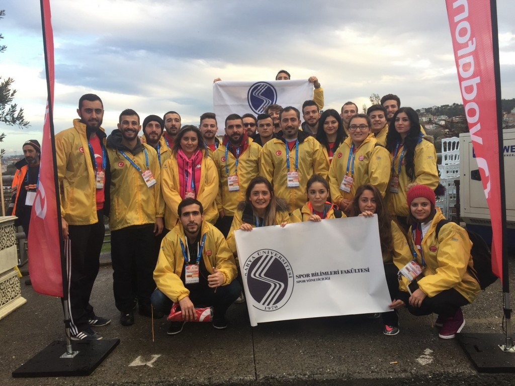 Öğrenciler İstanbul Maratonu’nda