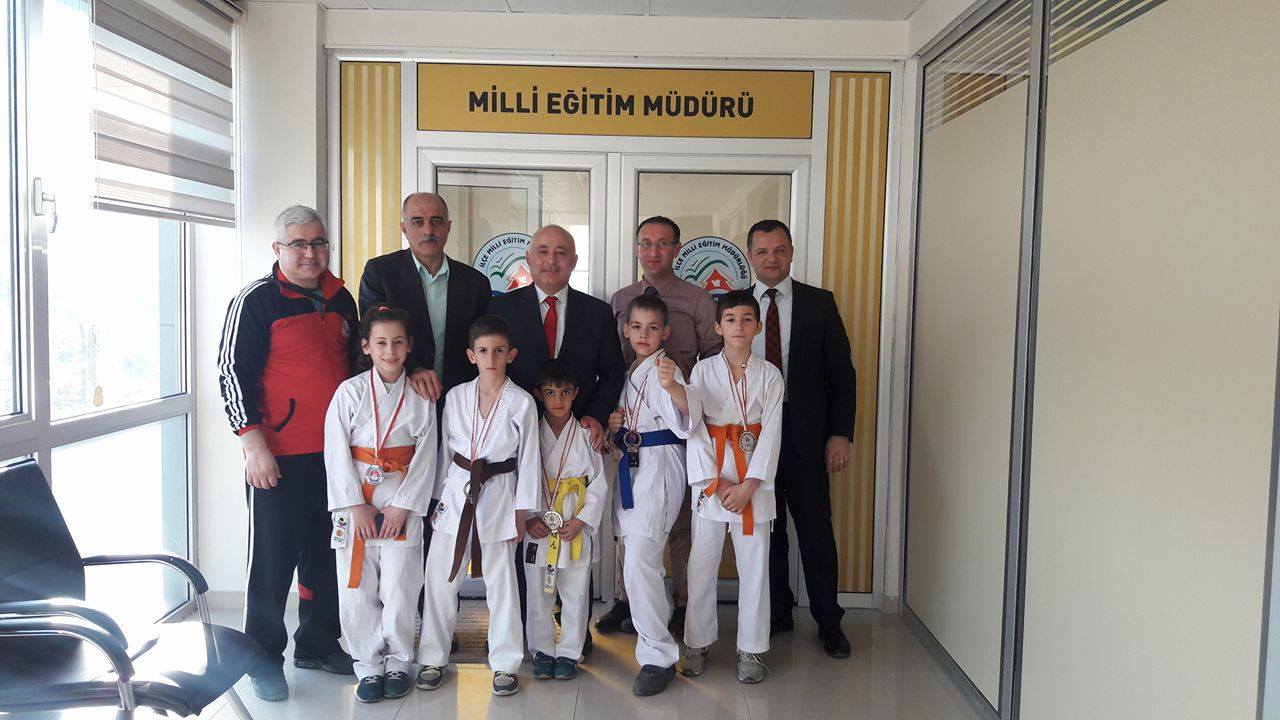 Arifiye’nin Karatecileri İlçe Milli Eğitim Müdürlüğünde