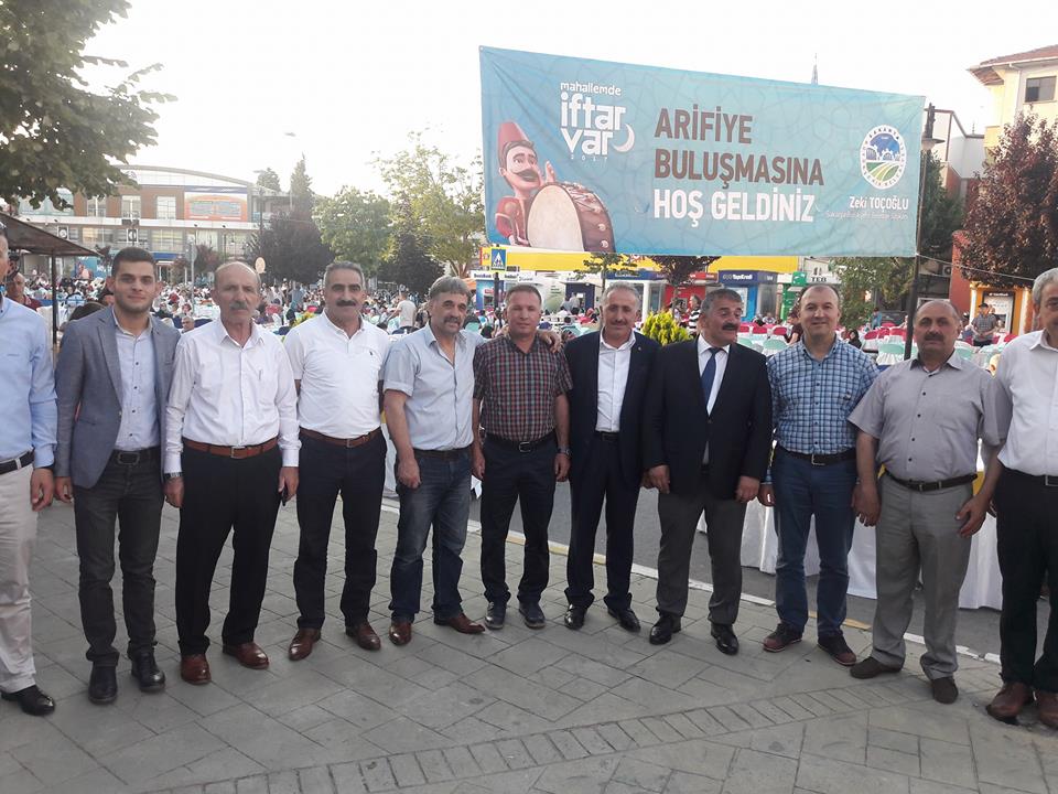 ARİFİYE MEYDANINDA BÜYÜK BULUŞMA