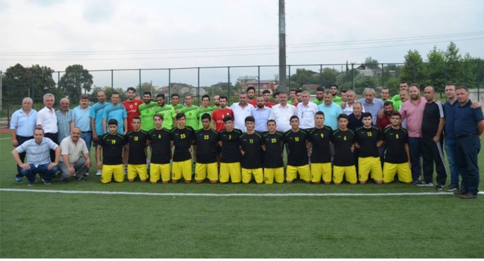 ARİFİYE KALAYCISPOR SAHAYA İNDİ