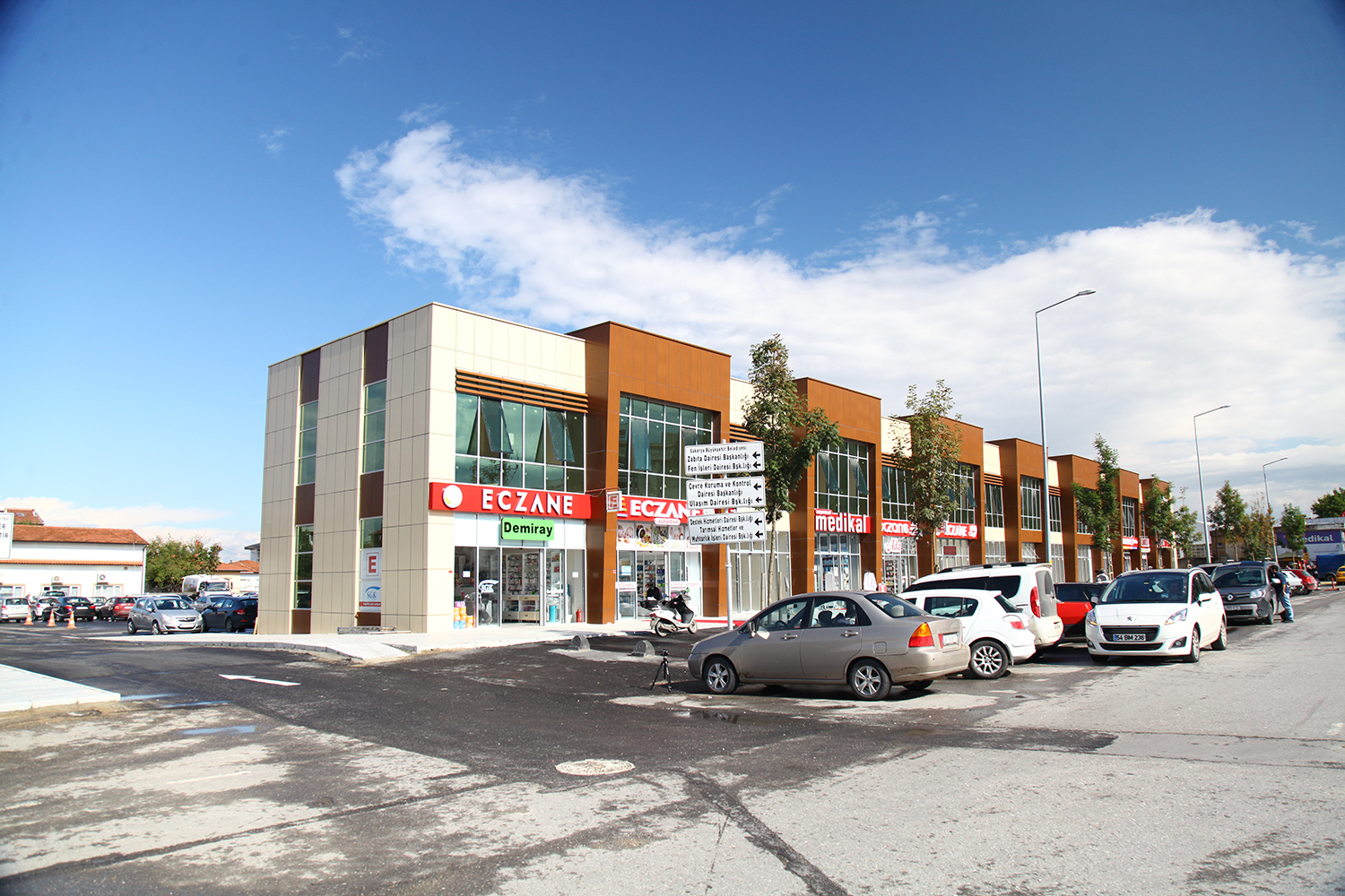 Araştırmanın karşısındaki iş yerleri ihaleye çıkıyor