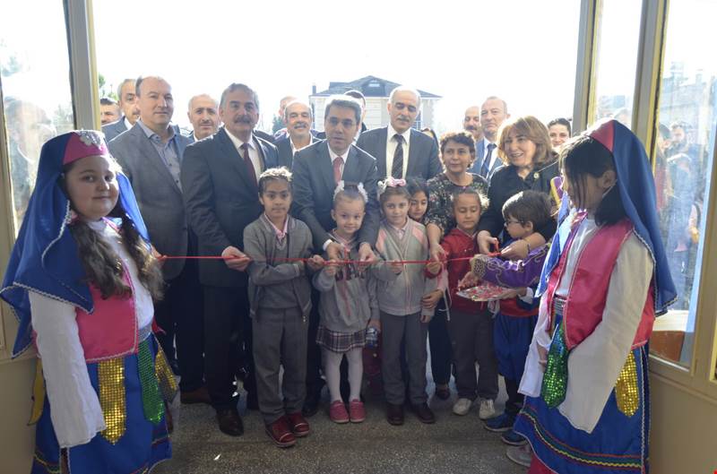 Arifiye Hacıköy’de “81 İliz Hepimiz Biriz” Sergisi Açıldı
