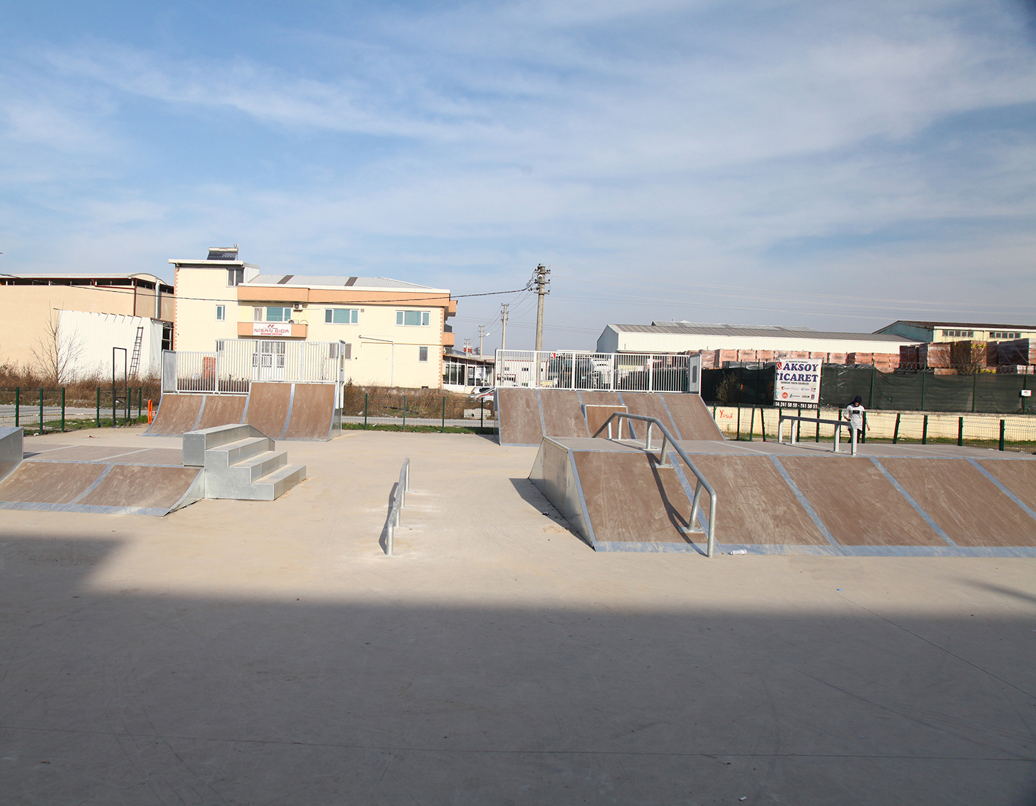 Gençler için kaykay pisti