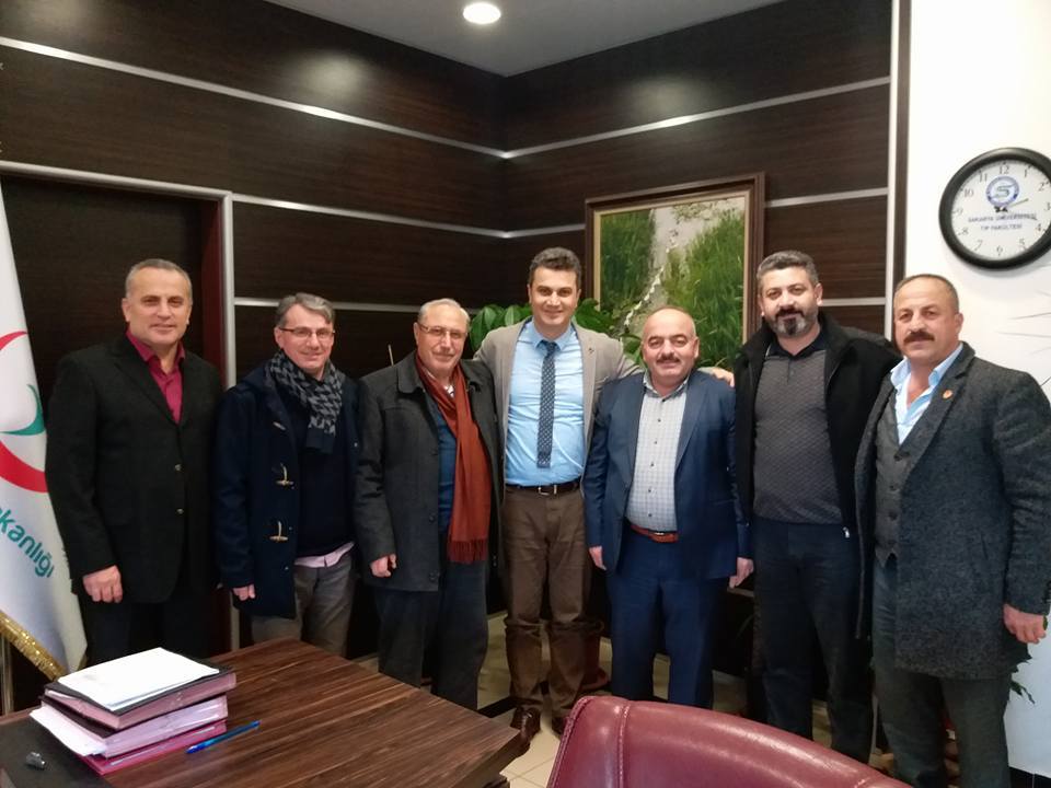 Arifiye Trabzon’lular Derneğinden ‘Başhekim’ olan hemşerilerine ziyaret