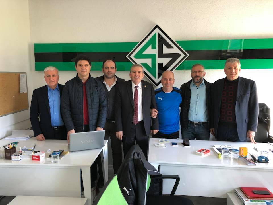 SASKF’dan Sakaryaspor Teknik heyetine başarı ziyareti.