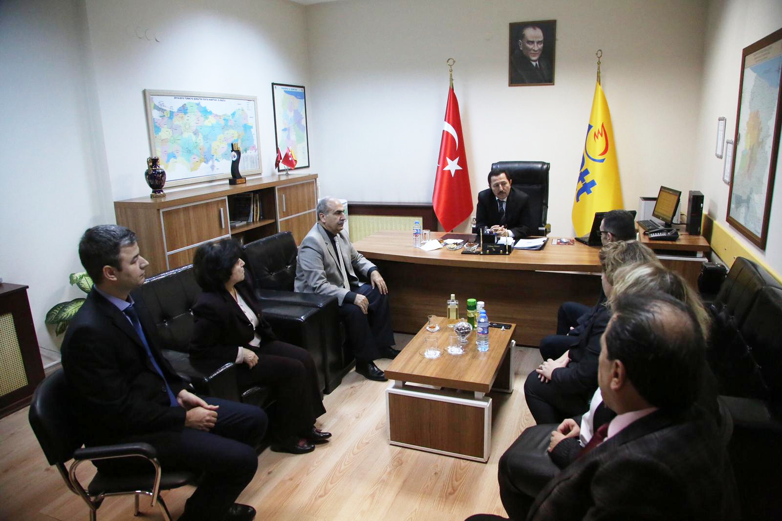 Vali Balkanlıoğlu Kurumları ziyaret etti