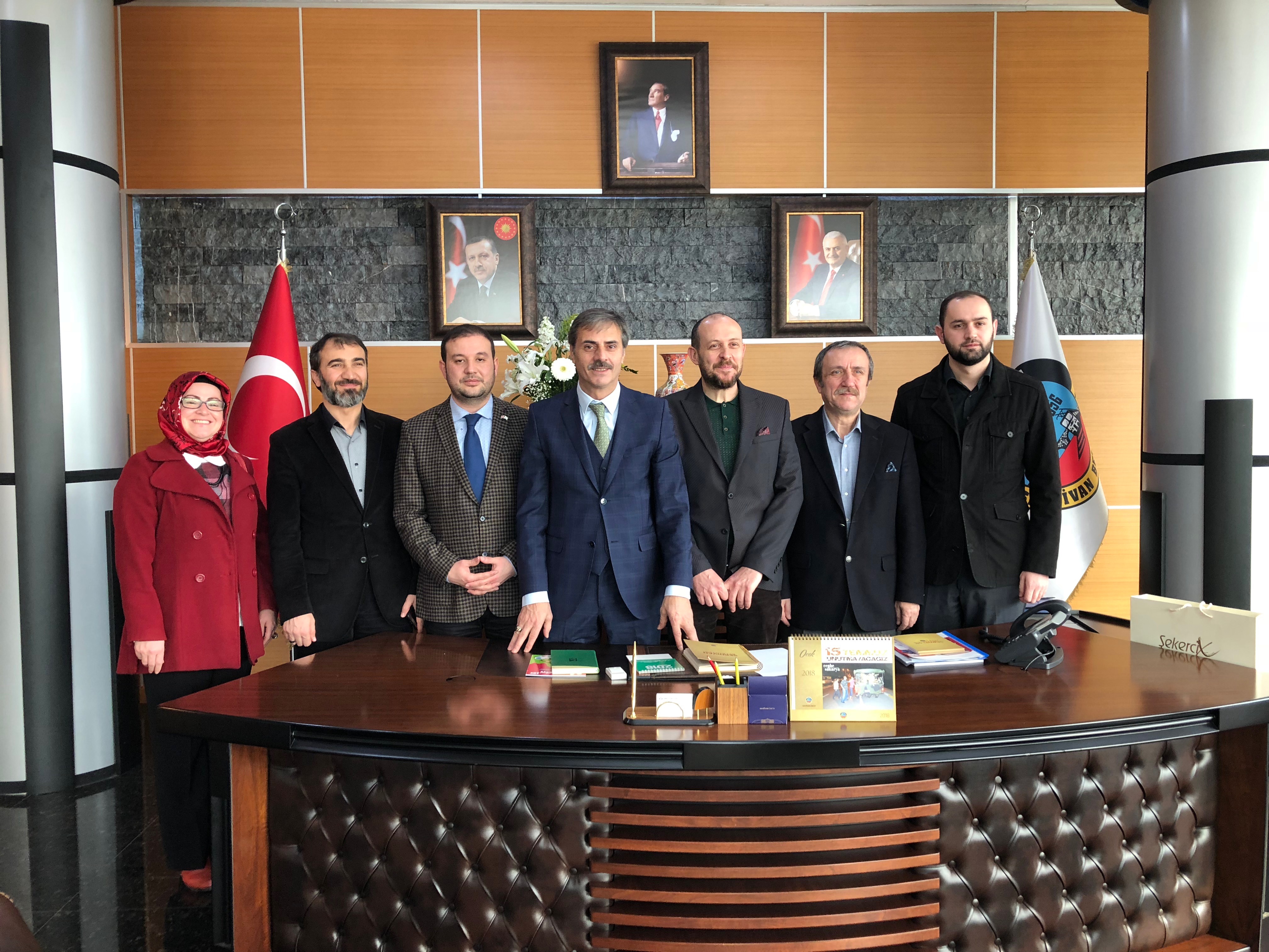 Yeşilay Sakarya Şubeden Belediyelere ziyaret