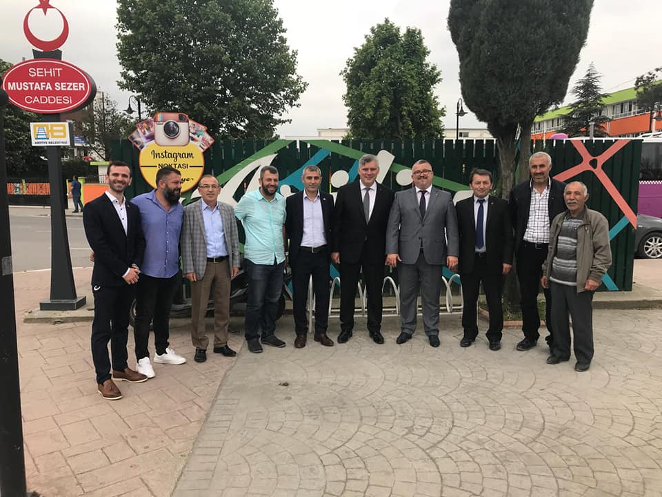 MHP Adayları Arifiye’yi boş bırakmıyor