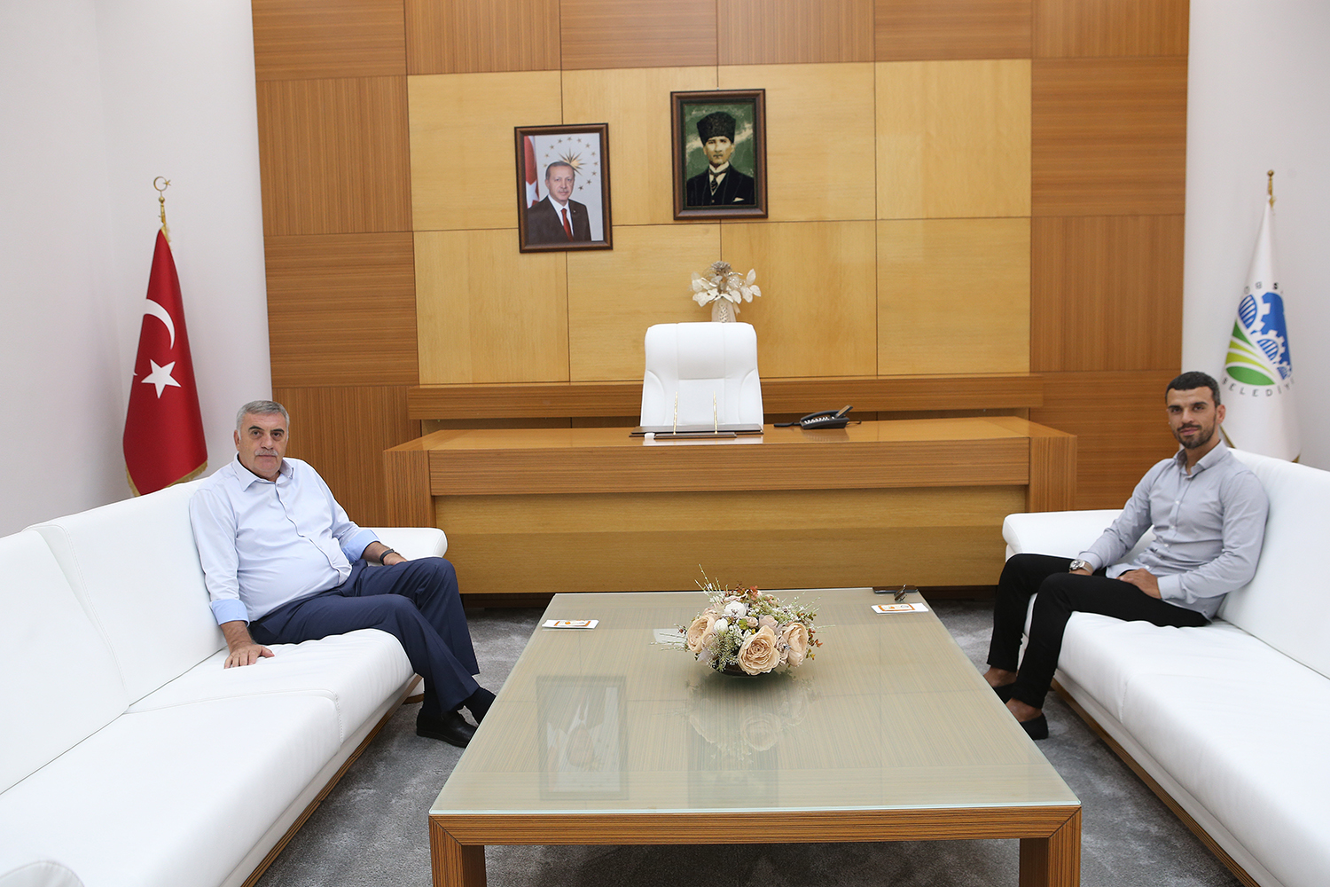 Toçoğlu ve Sofuoğlu şehrin yatırımlarına yönelik istişarelerde bulundu.