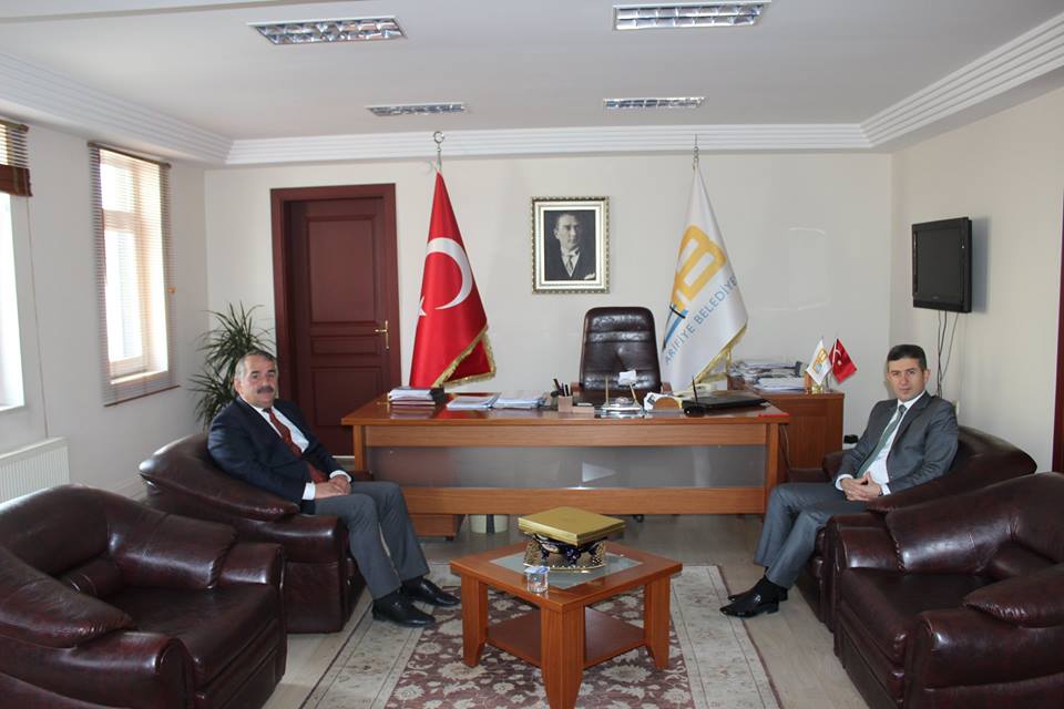 Sapanca Kaymakamı BAYAR’dan,Başkan KARAKULLUKÇU’ya ziyaret