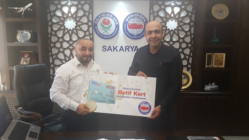 MOTİF KART BÜYÜYOR, MEMUR-SEN ÜYELERİ KAZANIYOR!