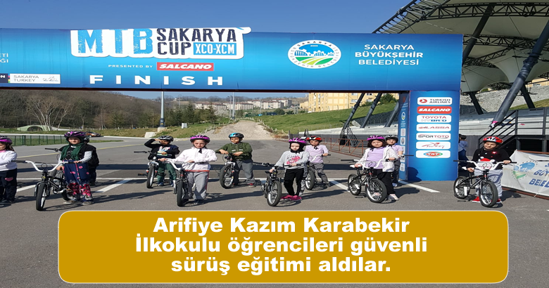 Arifiye Kazım Karabekir İlkokulu öğrencileri güvenli sürüş eğitimi aldılar.