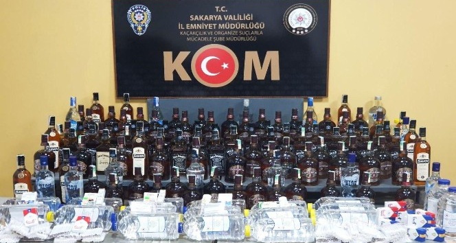 109 şişe gümrük kaçağı alkol ele geçirildi