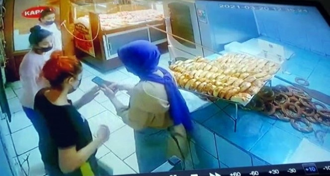 Yurttan kaçtıkları iddia edilen kızlar pastaneden yardım istedi