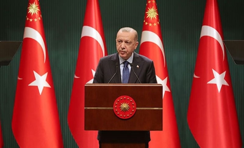 Cumhurbaşkanı Erdoğan:”Kısmi kapanma uygulamasına geçiyoruz”