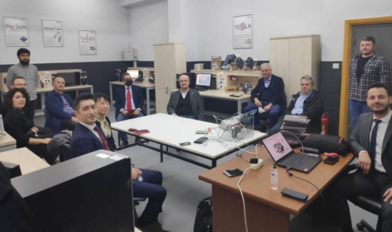 Yeni Laboratuvar Hizmete Açıldı