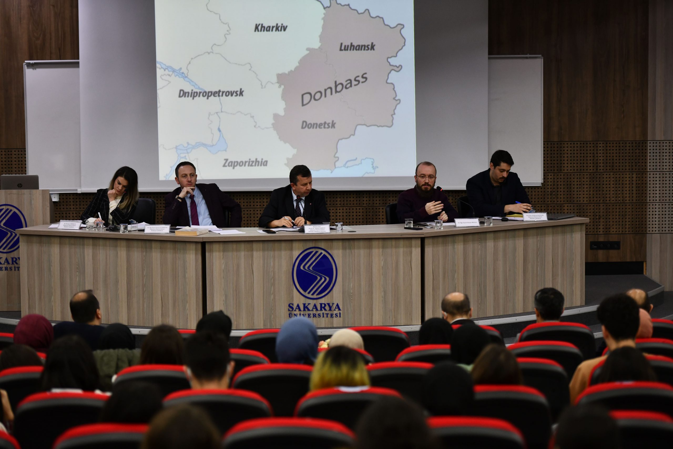 Düzenlenen Panelde Rusya-Ukrayna Krizi Değerlendirildi