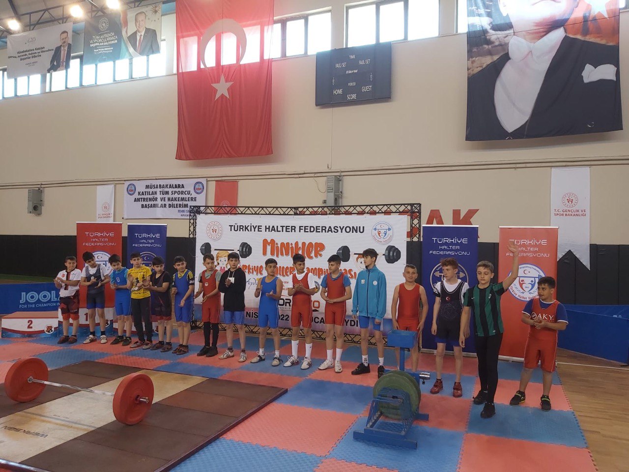 Genç Halterci Yusuf, Türkiye Şampiyonu oldu