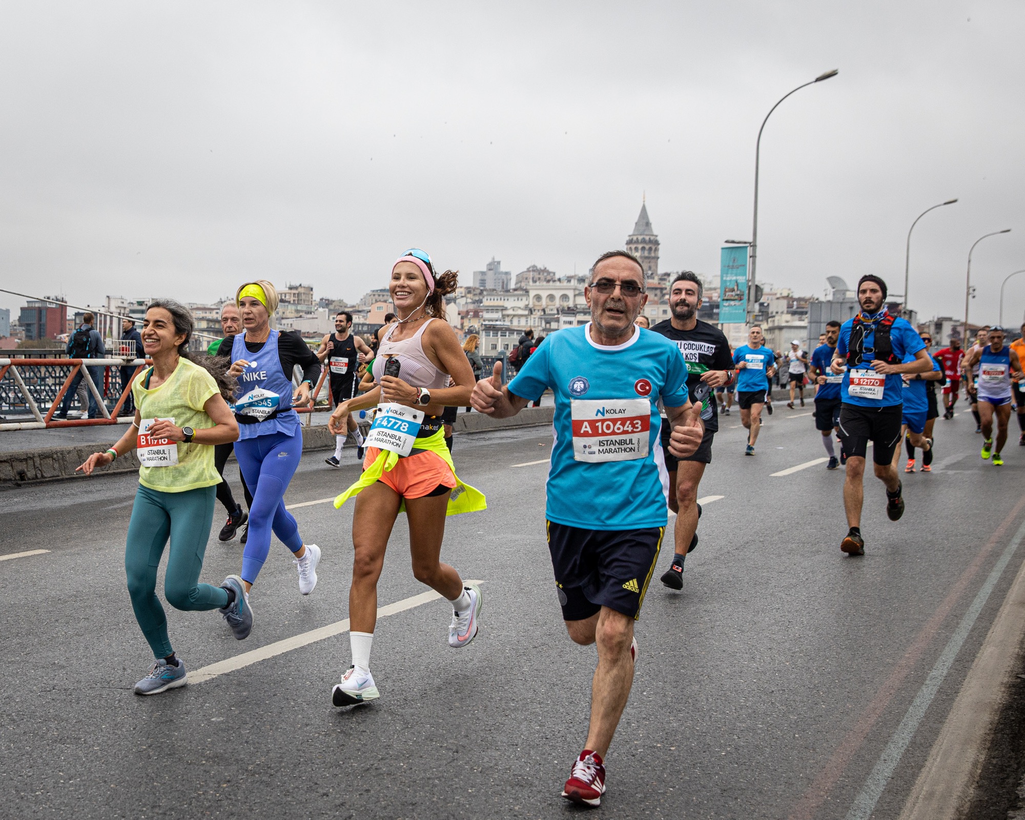 İstanbul Maratonu’nda ipi göğüsledi