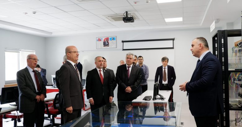  YÖK Başkanı Erol Özvar, Sakarya Üniversitesini Ziyaret Etti