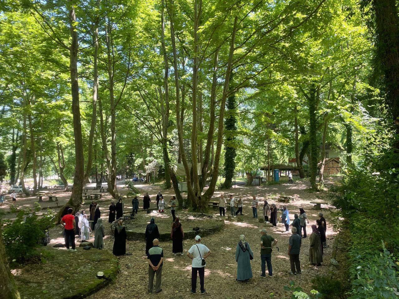 Büyükşehir yaşlıları yalnız bırakmıyor