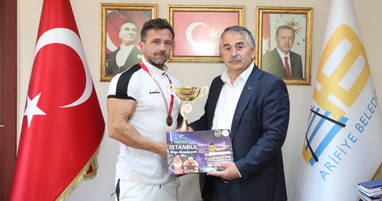  Hakan Aydınlı Türkiye şampiyonu oldu