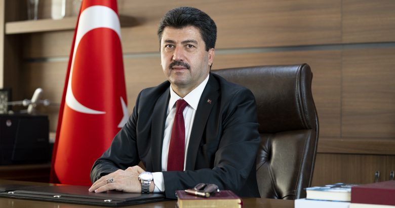  SUBÜ Rektörlüğü’ne Prof. Dr. Mehmet Sarıbıyık atandı