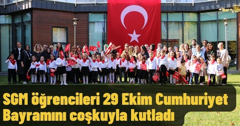  SGM öğrencileri 29 Ekim Cumhuriyet Bayramını coşkuyla kutladı