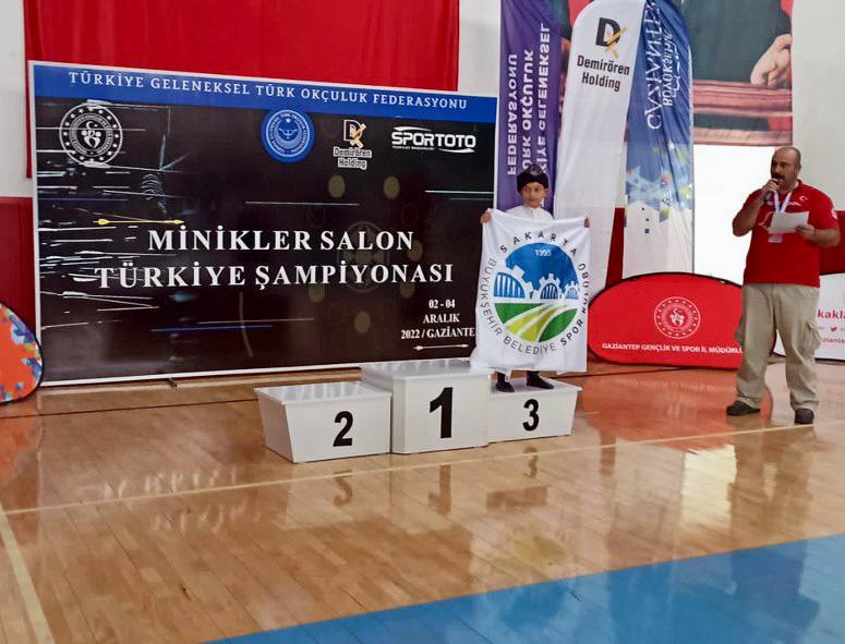 Minikler Salon Türkiye Şampiyonası’nda 3’ncü oldu