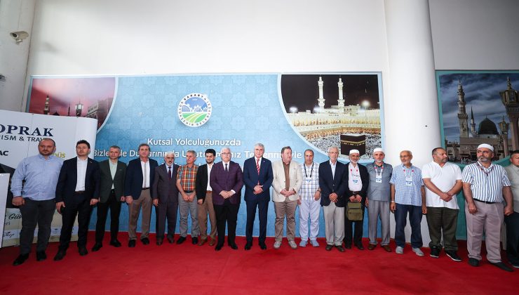 Hacı adayları kutsal topraklara uğurlandı