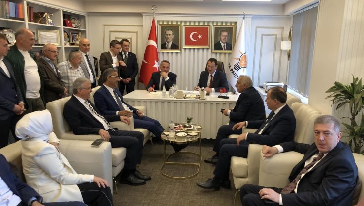 AK Parti Sakarya’da Bayramlaşma İl Teşkilatında Gerçekleşti!