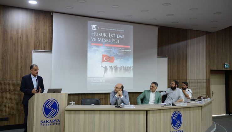 ‘Demokrasi ve Milli Birlik Günü’ isimli  panel düzenlendi.
