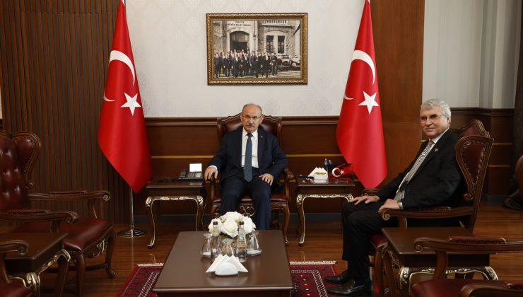 Göreve Başlayan Vali Yaşar Karadeniz’e  ziyaretçi akını