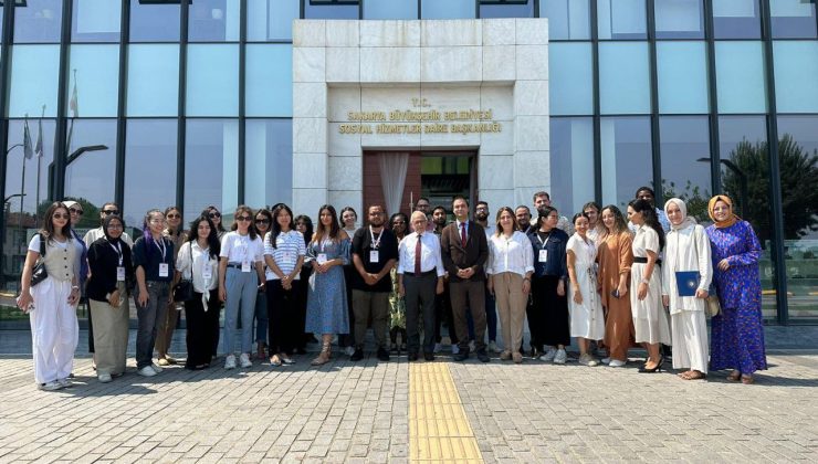 Sakarya’da belediyecilik çalışmalarını yerinde gördüler