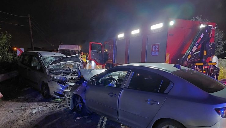 Arifbey Mahallesi Kudüs Caddesinde feci kaza