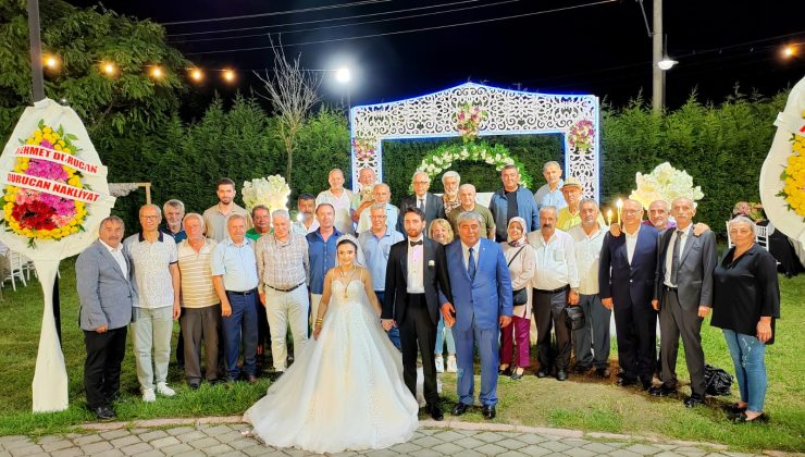Arifiye Mezunları Durucan Ailesinin Düğününde Buluştu.