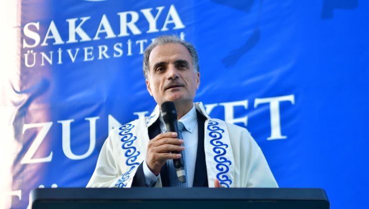 SAÜ’de Mezuniyet Törenleri Tamamlandı