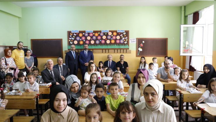 Vali Karadeniz Öğrencilerin Heyecanlarına Ortak Oldu