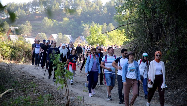 Sonbahar Doğa Yürüyüşleri Akçay-Nuriosmaniye parkuruyla devam etti