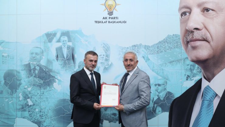 Ak Parti Arifiye İlçe Başkanı Veysel Ünlü oldu