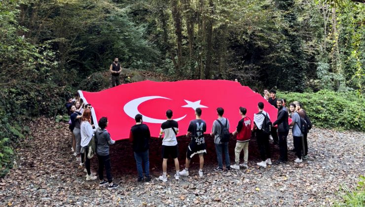 Cumhuriyetin 100. yılı için yürüdüler