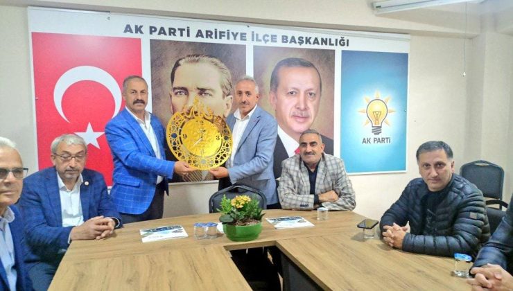 Arifiye Muhtarlar Derneğinden Hayırlı olsun ziyareti