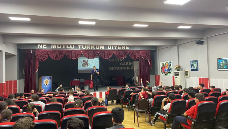 Sakarya AFAD’dan Arifiye Üzeyir Garih ortaokulunda farkındalık eğitimi