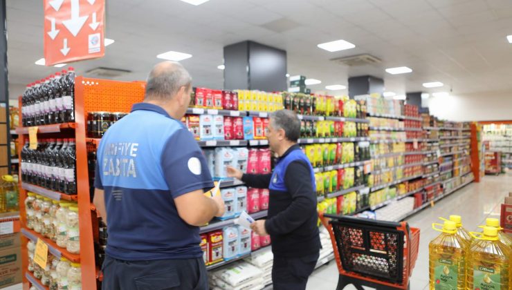 Arifiye Zabıtası Market Denetiminde…