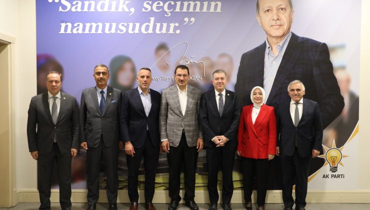 Sakarya için yapılacakları uzun uzun istişare ettiler