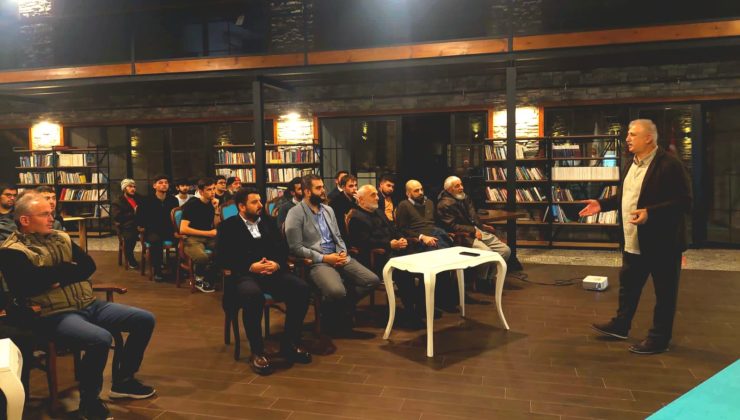 Tuna, MTTB Sakarya’da ‘Edebiyat ve Gençlik’i Anlattı