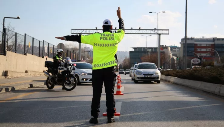 Ekim ayında 677 araç trafikten men edildi