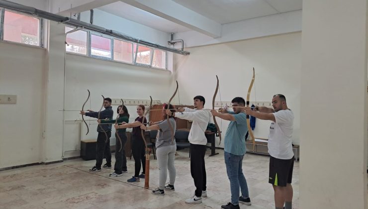 TÜBİTAK projesiyle okçuluk eğitimi