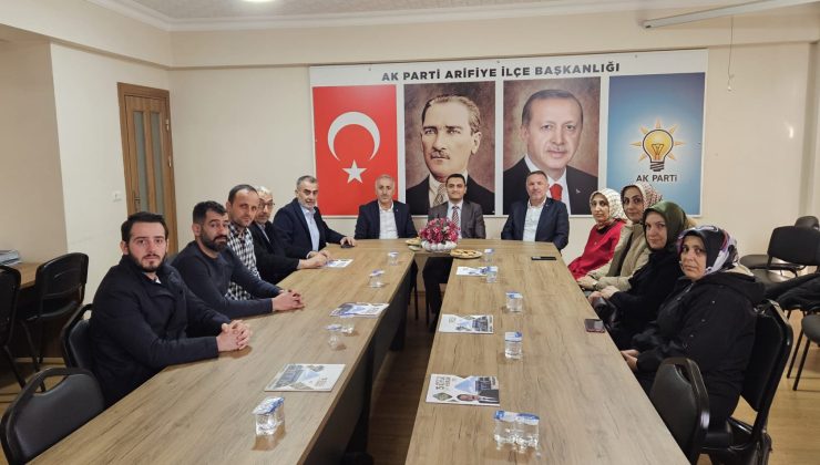 Arifiye Kaymakamı Ahmet Can Pınar’dan Ak Parti İlçeye iade-i ziyaret